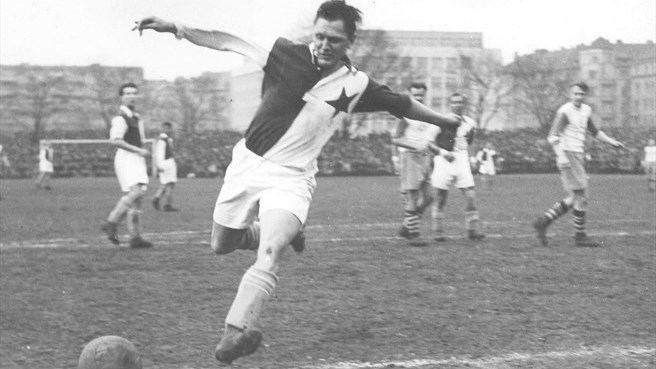 Josef Bican Meet Europe39s most prolific scorer of all time UEFAcom