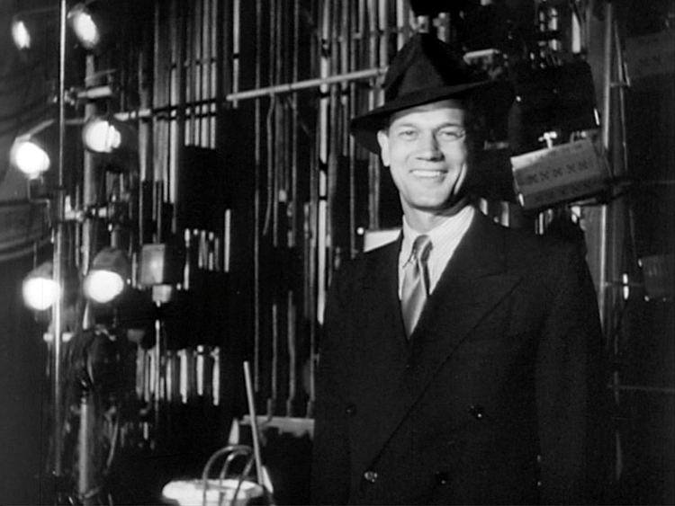 Joseph Cotten Joseph Cotten Biography Actor Film actor Screenwriter