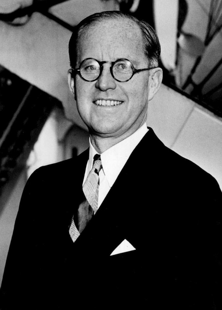 Joseph P. Kennedy, Sr. httpsuploadwikimediaorgwikipediacommons66