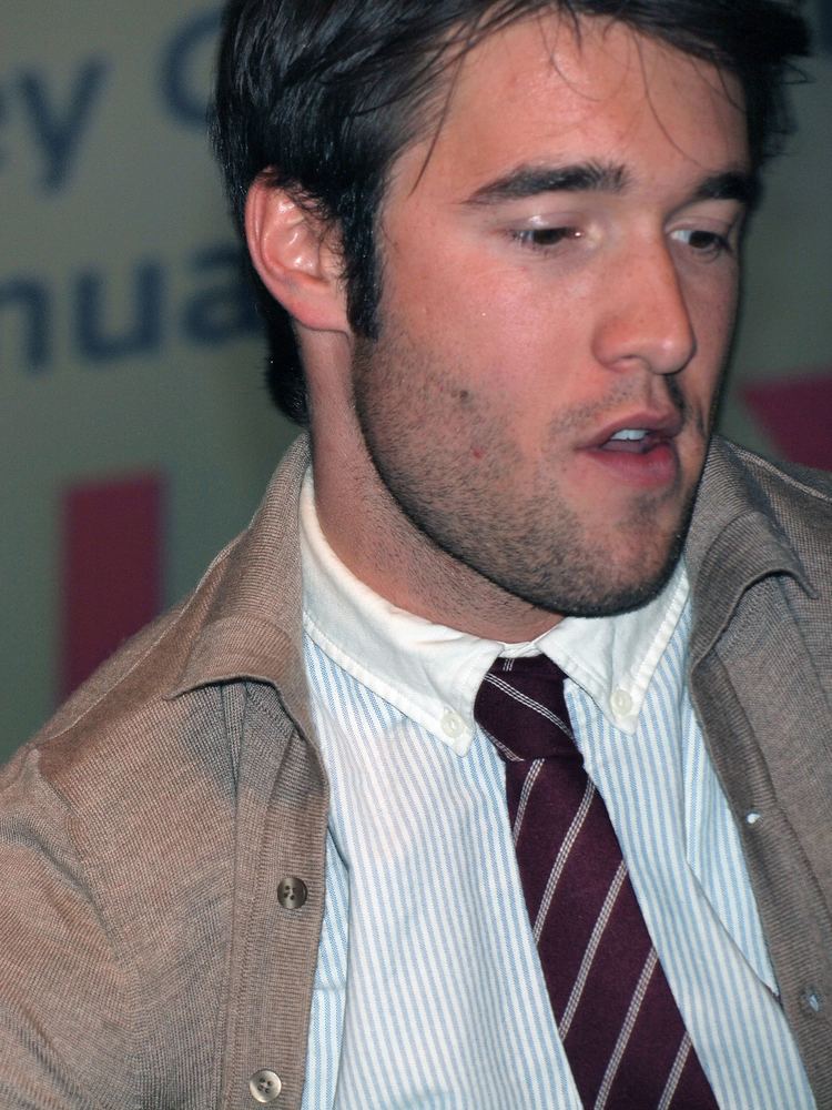 Josh Bowman httpsuploadwikimediaorgwikipediacommons22