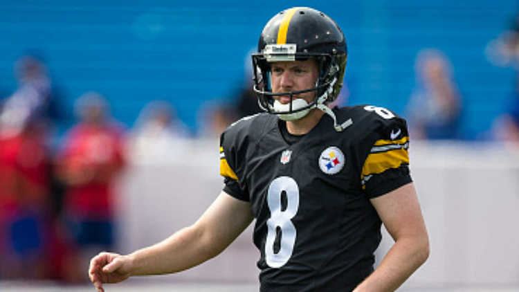 Josh Scobee New Steelers kicker Josh Scobee struggles in debut NFL Sporting News
