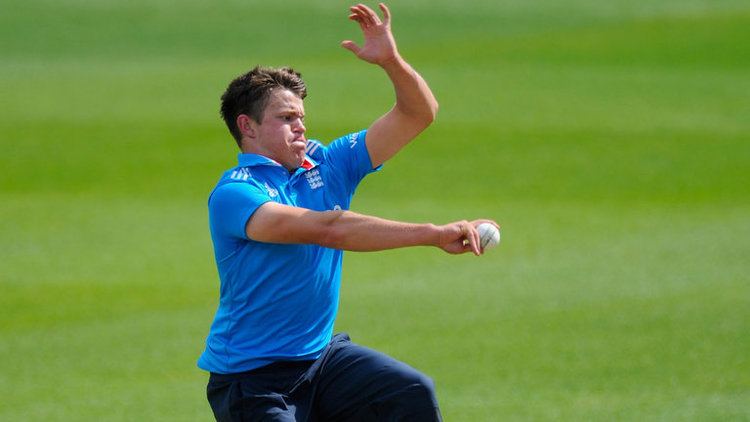 Josh Shaw (cricketer) Josh Shaw joins Gloucestershire on loan for 2016 season Cricket