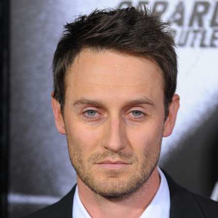 Josh Stewart Josh Stewart Bio married affair salary net worth bio career