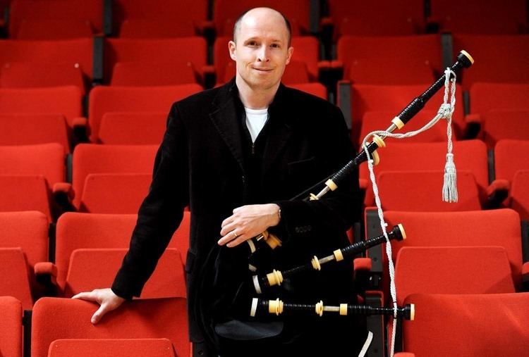 Joshua Dickson Dr Joshua Dickson a piper to trade is the new head of Music at the