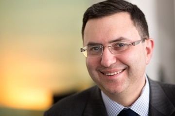 Joshua Sharfstein Josh Sharfstein named inaugural director of JHUs Bloomberg American