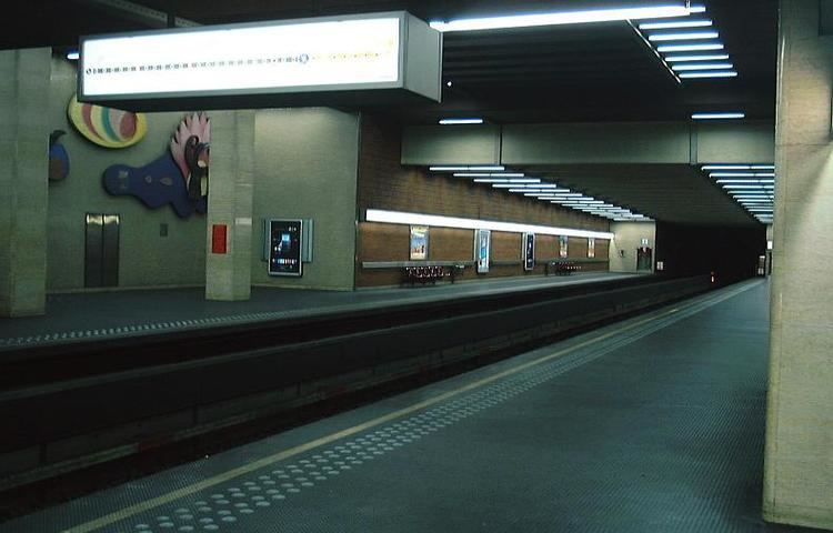 Joséphine-Charlotte metro station