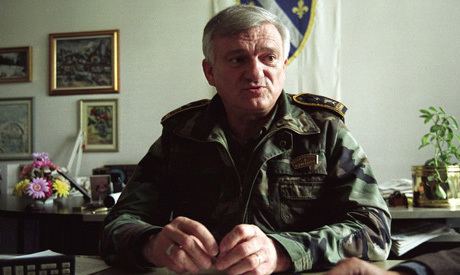 Jovan Divjak Bosnian war general arrested in Vienna International