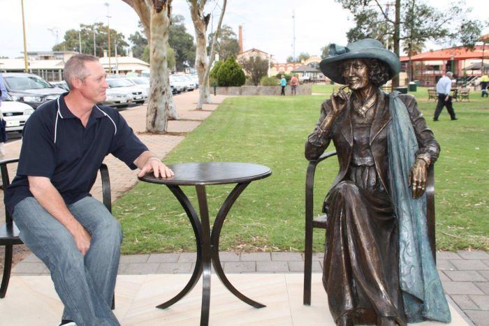 Joy Baluch Bronze statue honouring longserving Port Augusta mayor Joy Baluch