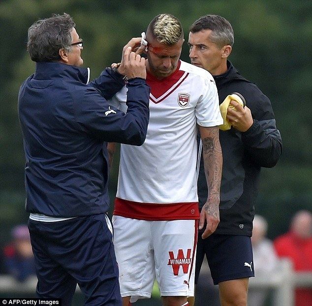 Jérémy Ménez Jeremy Menez endures the debut from hell for Bordeaux as part of his