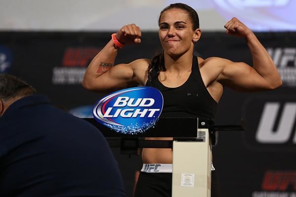 Jéssica Andrade Jessica quotBate Estacaquot Andrade MMA Stats Pictures News Videos