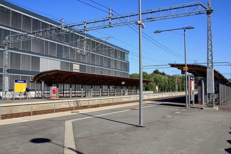 Jåttåvågen Station