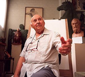 Juan de Ávalos Fallece el escultor Juan de valos autor de los colosos del Valle