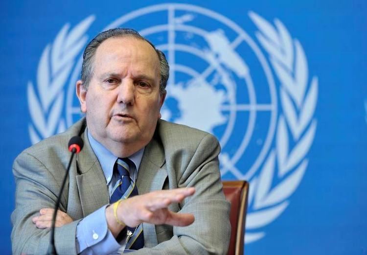Juan E. Méndez with the United Nations Special Rapporteur on torture and other