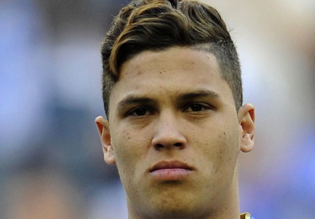 Juan Fernando Quintero Hinchas del Manchester United insisten en Juan Fernando