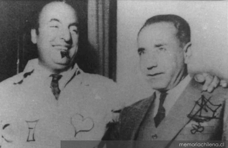 Juan Guzmán Cruchaga Pablo Neruda junto a Juan Guzmn Cruchaga Memoria Chilena