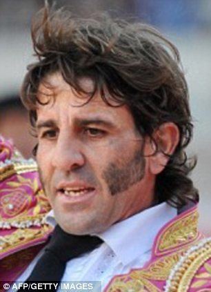 Juan José Padilla Juan Jose Padilla returns to bullring 5 months after horrific goring