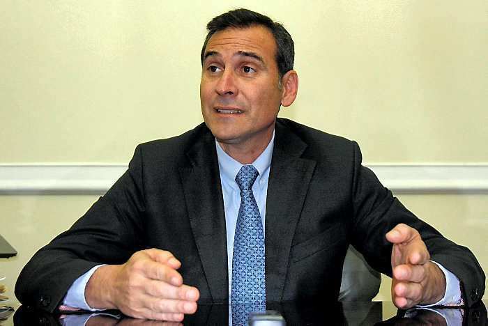 Juan Manuel Corzo Román Corzo urge al gobierno solucin al hacinamiento en crceles EL