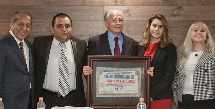 Juan Velásquez Juan Velsquez homenaje por 46 aos de trayectoria El Mundo del