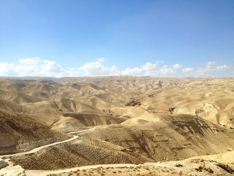 Judaean Desert httpsswordsoftruthfileswordpresscom201311