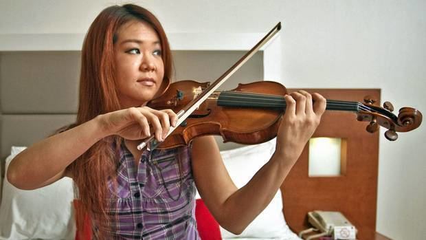 Judy Kang Violinist Judy Kang39s ultimate fantasy a gig with Lady