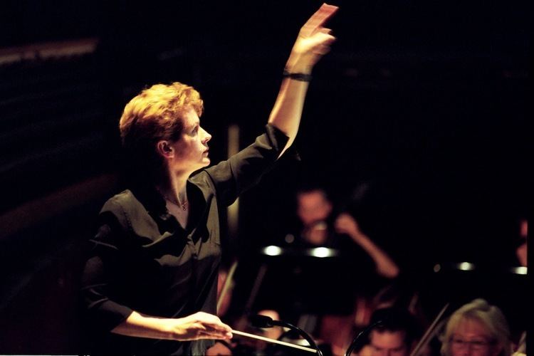Julia Jones (conductor) Julia Jones Conductor