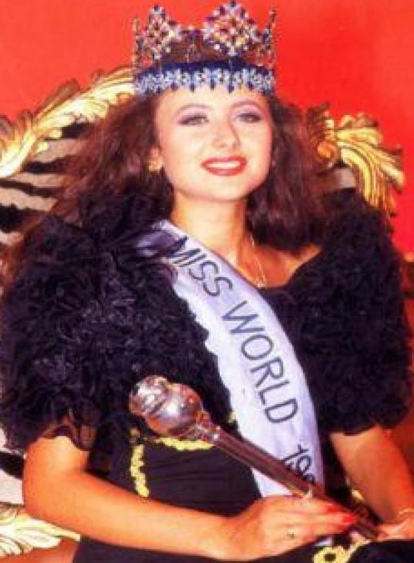 Julia Kourotchkina Julia Kourotchkina Russia Miss World 1992 Miss Universe World