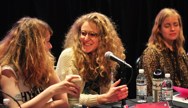 Julia Shapiro FileBree McKenna Julia Shapiro Lydia Lund Pop Conference 2015