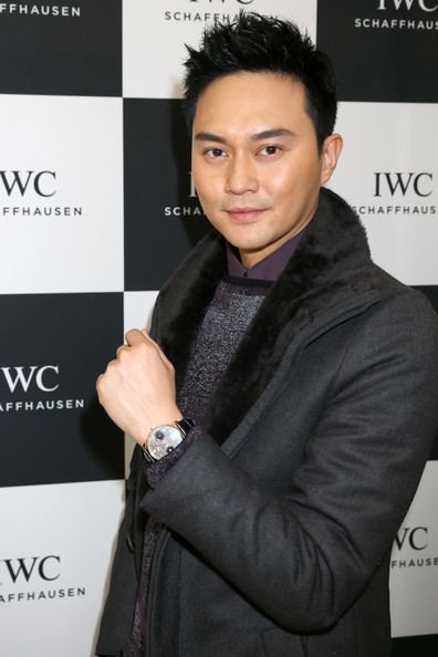 Julian Cheung Julian Cheung Photos IWC Booth At SIHH 2013 Zimbio