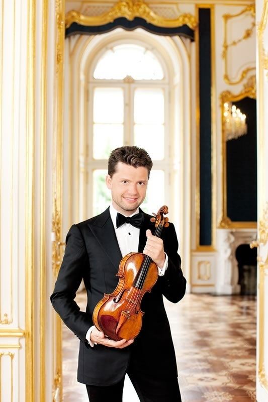 Julian Rachlin Julian Rachlin Violin Viola Conductor Short Biography