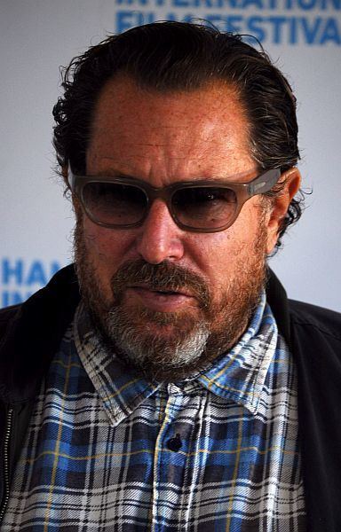 Julian Schnabel httpsuploadwikimediaorgwikipediacommons44