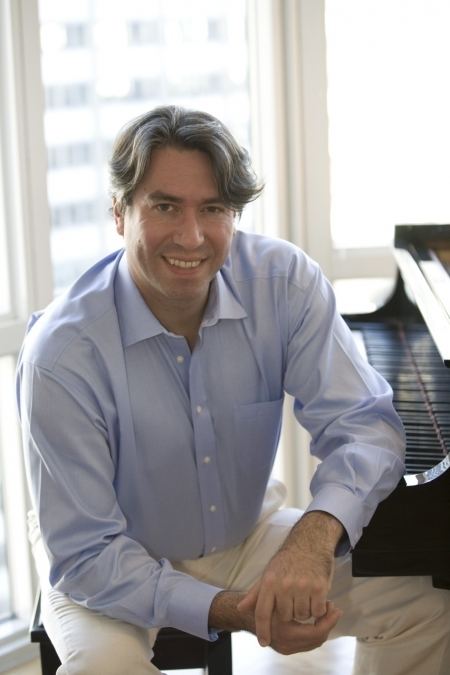 Julian Wachner Julian Wachner Conductor Composer
