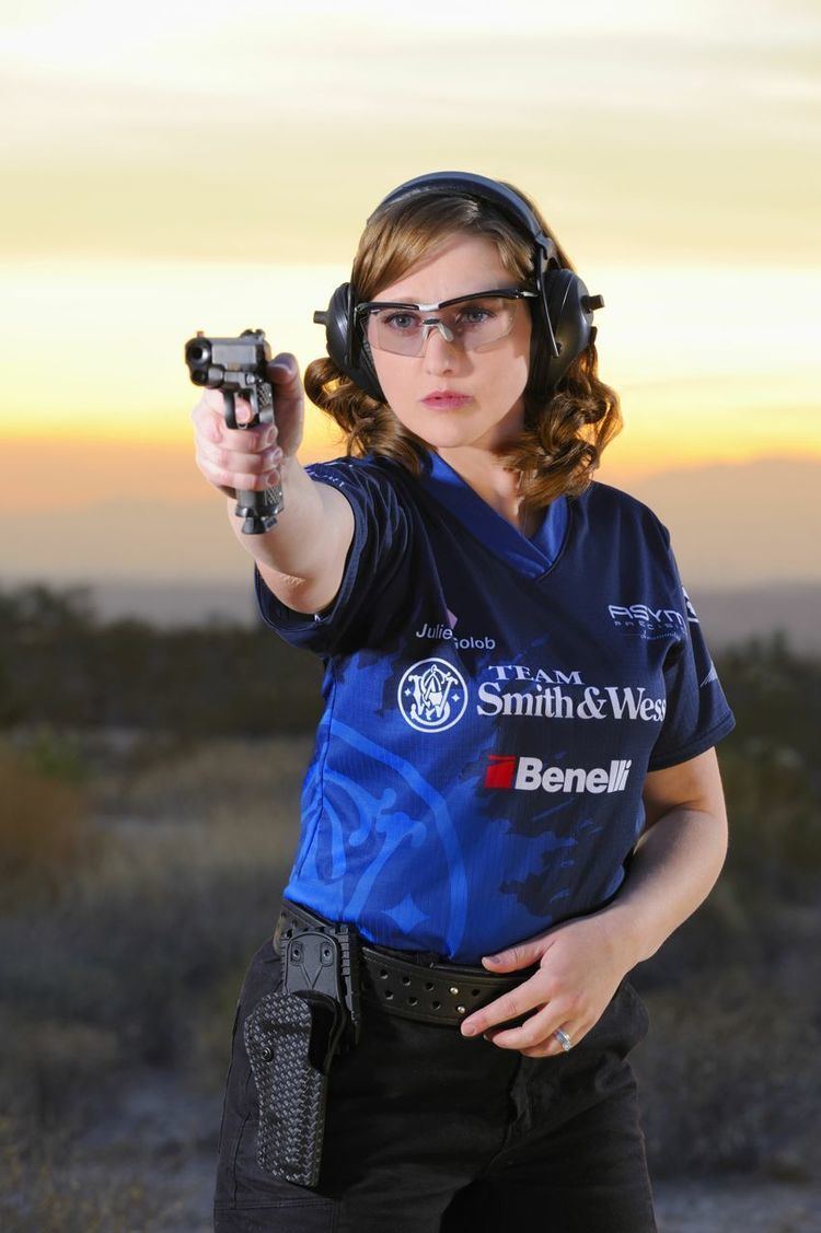 Julie Golob Champion Shooter and Author Julie Golob Makes Appearance