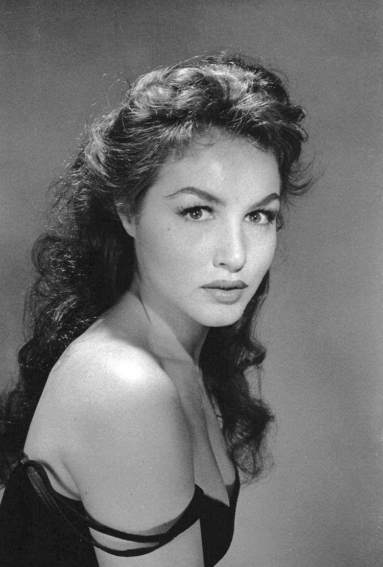 Julie Newmar Julie Newmar The Original Screen Catwoman