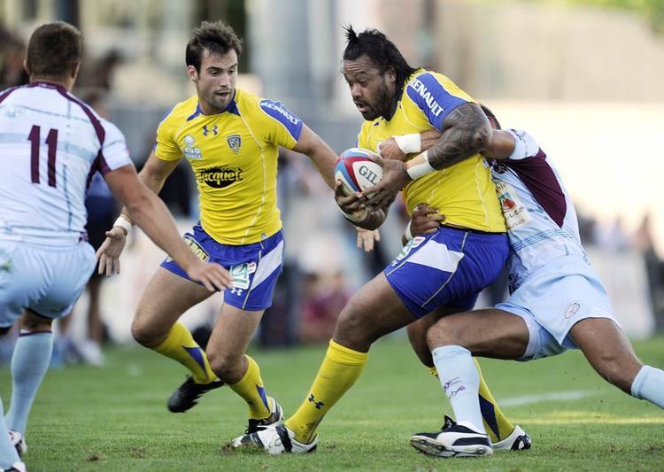 Julien Frier Clermont39s Sione Lauaki is tackled by Bourgoin39s Julien