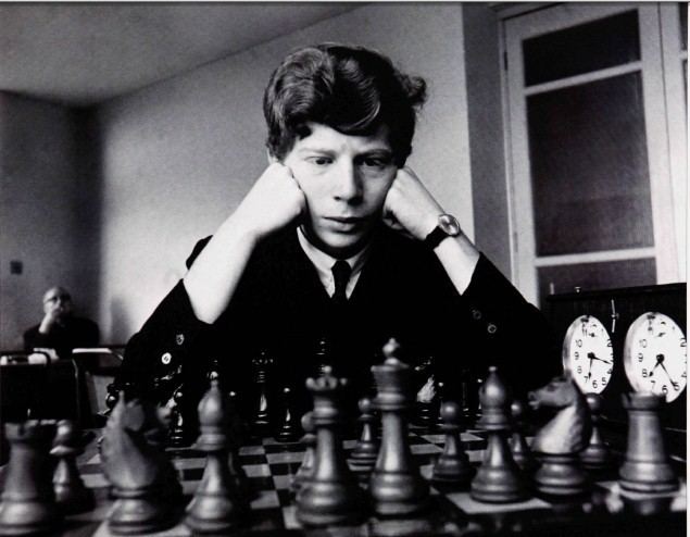 Julio Kaplan The chess games of Julio Kaplan