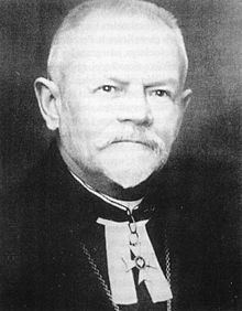 Juliusz Bursche httpsuploadwikimediaorgwikipediacommonsthu