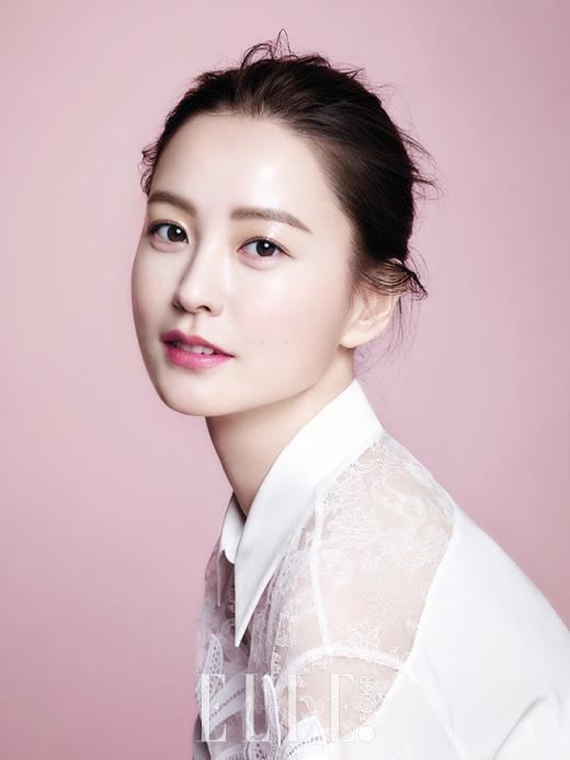 Jung Yu-mi (actress, born 1983) 4 Male Actors Who Fell In Love With Jung Yoo Mis Charm Soompi