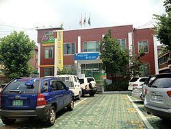 Junghwa-dong httpsuploadwikimediaorgwikipediacommonsthu
