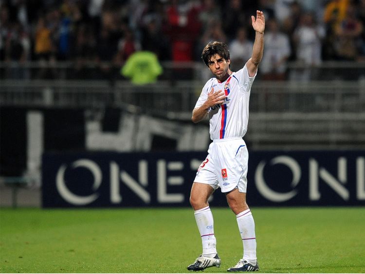 Juninho Pernambucano From Ligue 1 to superstardom Juninho Pernambucano Goalcom