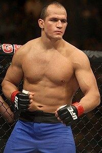 Junior dos Santos www1cdnsherdogcomimagecrop200300imagesfi