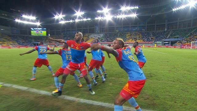 Junior Kabananga VIDEO Junior Kabananga strikes leads awesome team celebration for