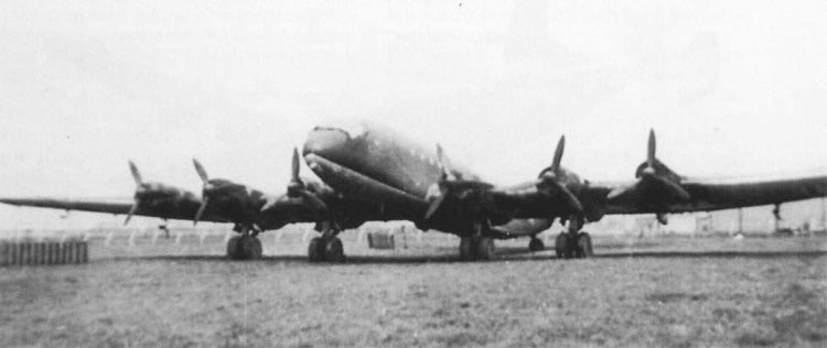 Junkers Ju 390 junkers ju 390Ju39039s New York flight A captured Luftwaffe
