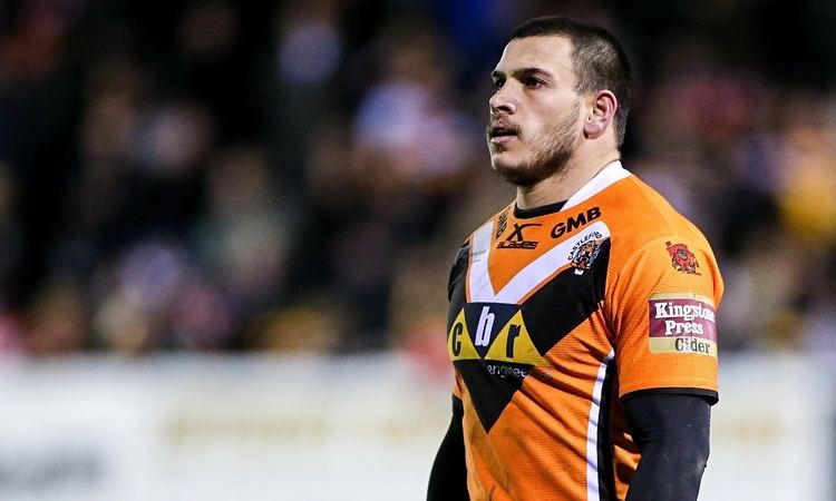 Justin Carney Roundup Justin Carney39s double inspires Castleford to