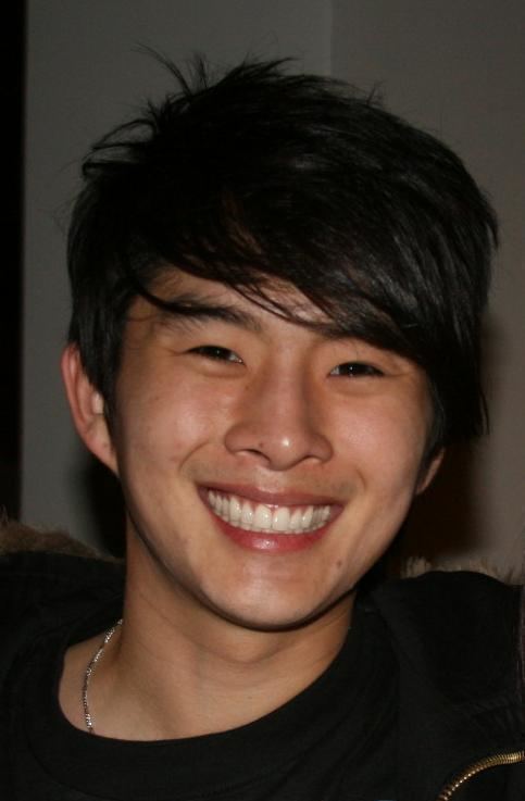 Justin Chon httpsuploadwikimediaorgwikipediacommonsee
