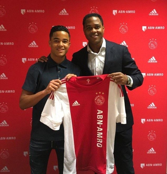 Justin Kluivert Patrick Kluivert39s son Justin follows in his father39s footsteps