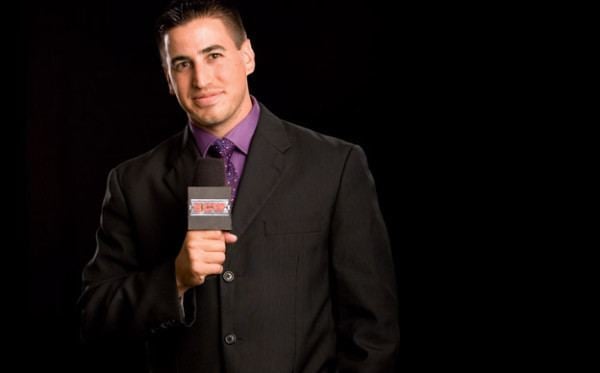 Justin Roberts WWE Fires Ring Announcer Justin Roberts Over Spat