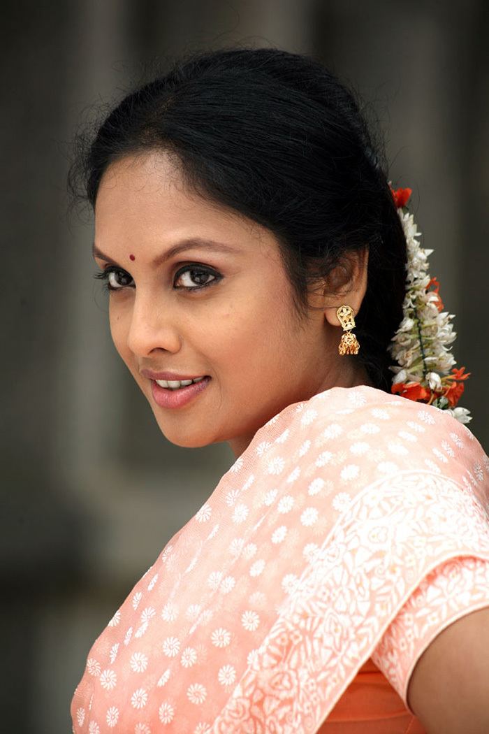 Jyothirmayi Beautiful Hot Jyothirmayi Tamil Hot Actress Pinterest Hot