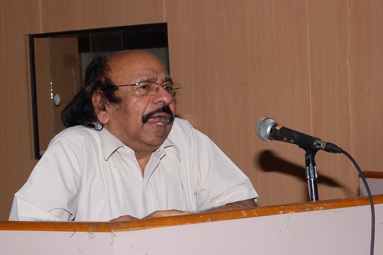 K. Satchidanandan Satchidanandan talks on Indian Literature SingularPlural