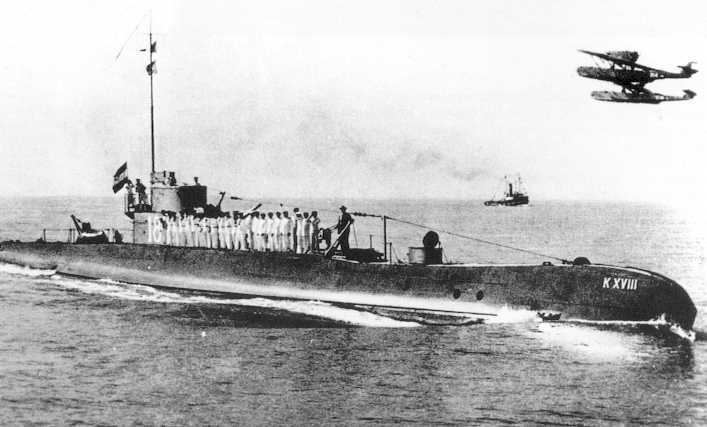 K XIV-class submarine