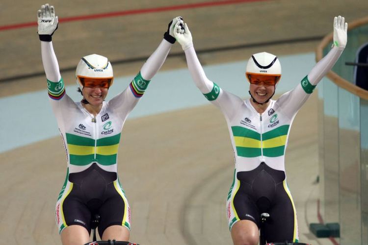 Kaarle McCulloch Anna Meares and Kaarle McCulloch take gold in the women39s